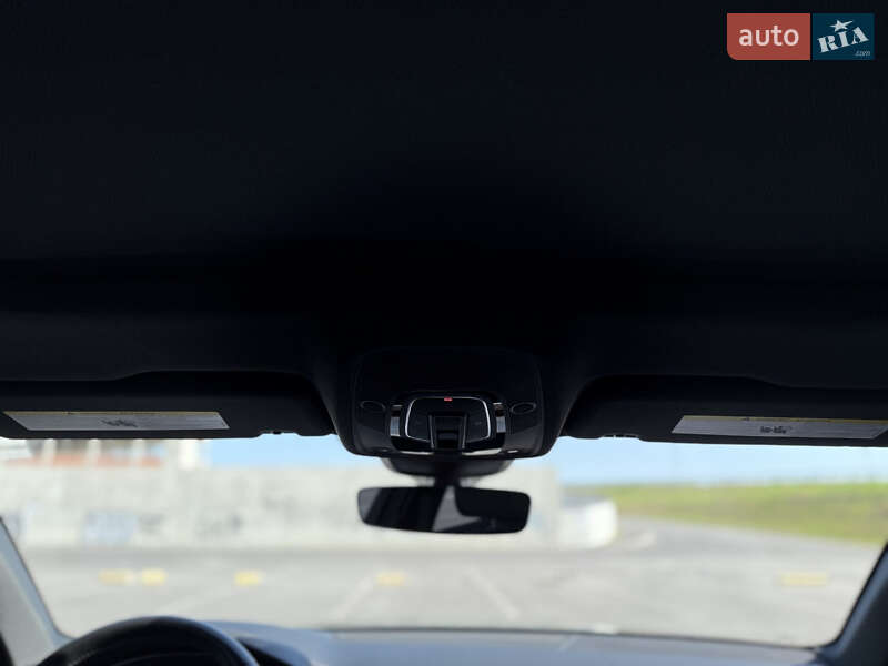 Седан Audi A6 2019 в Львові