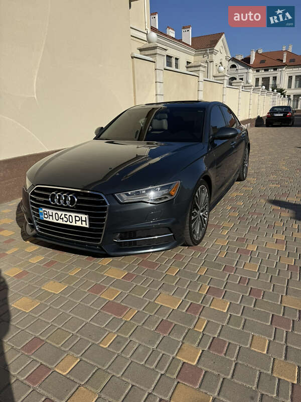 Седан Audi A6 2016 в 