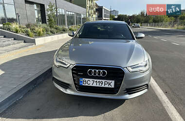 Седан Audi A6 2012 в 