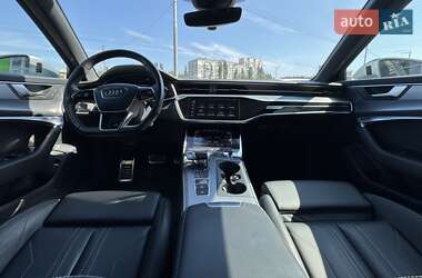 Универсал Audi A6 2018 в 