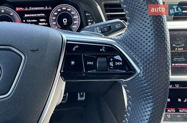 Универсал Audi A6 2018 в 