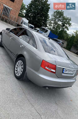 Седан Audi A6 2004 в 