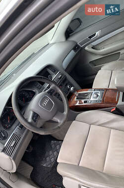 Седан Audi A6 2004 в 