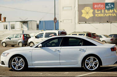 Седан Audi A6 2016 в 