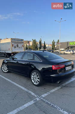 Седан Audi A6 2012 в 