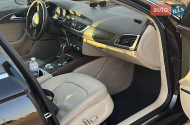 Седан Audi A6 2015 в 