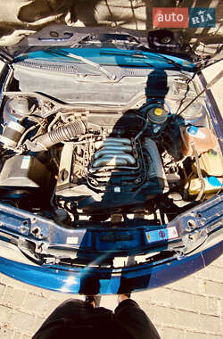 Седан Audi A6 1996 в 