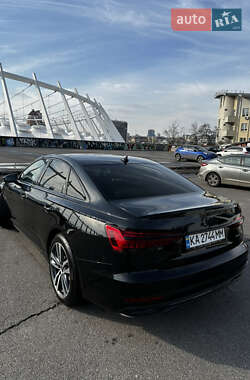 Седан Audi A6 2023 в 