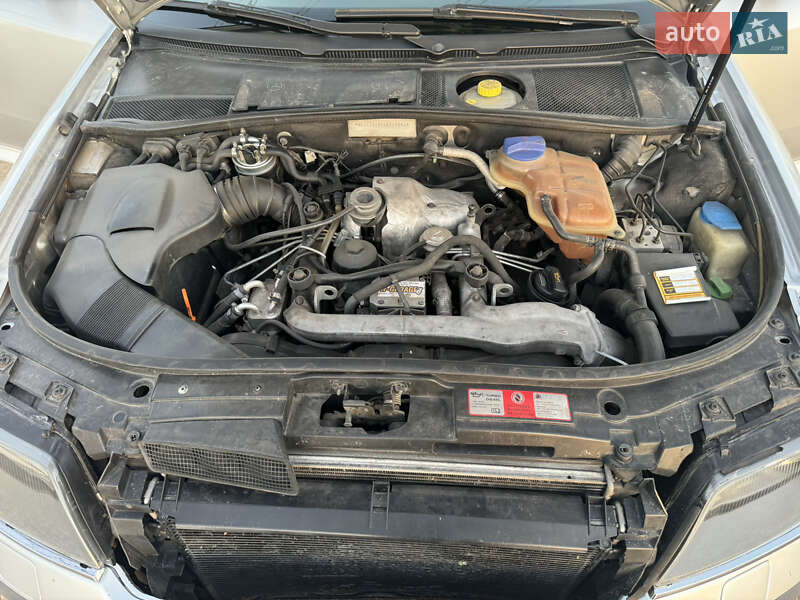 Универсал Audi A6 2003 в Теплодаре