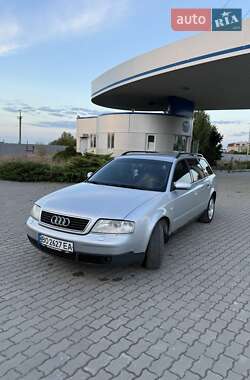 Универсал Audi A6 1998 в 