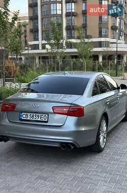 Седан Audi A6 2013 в 