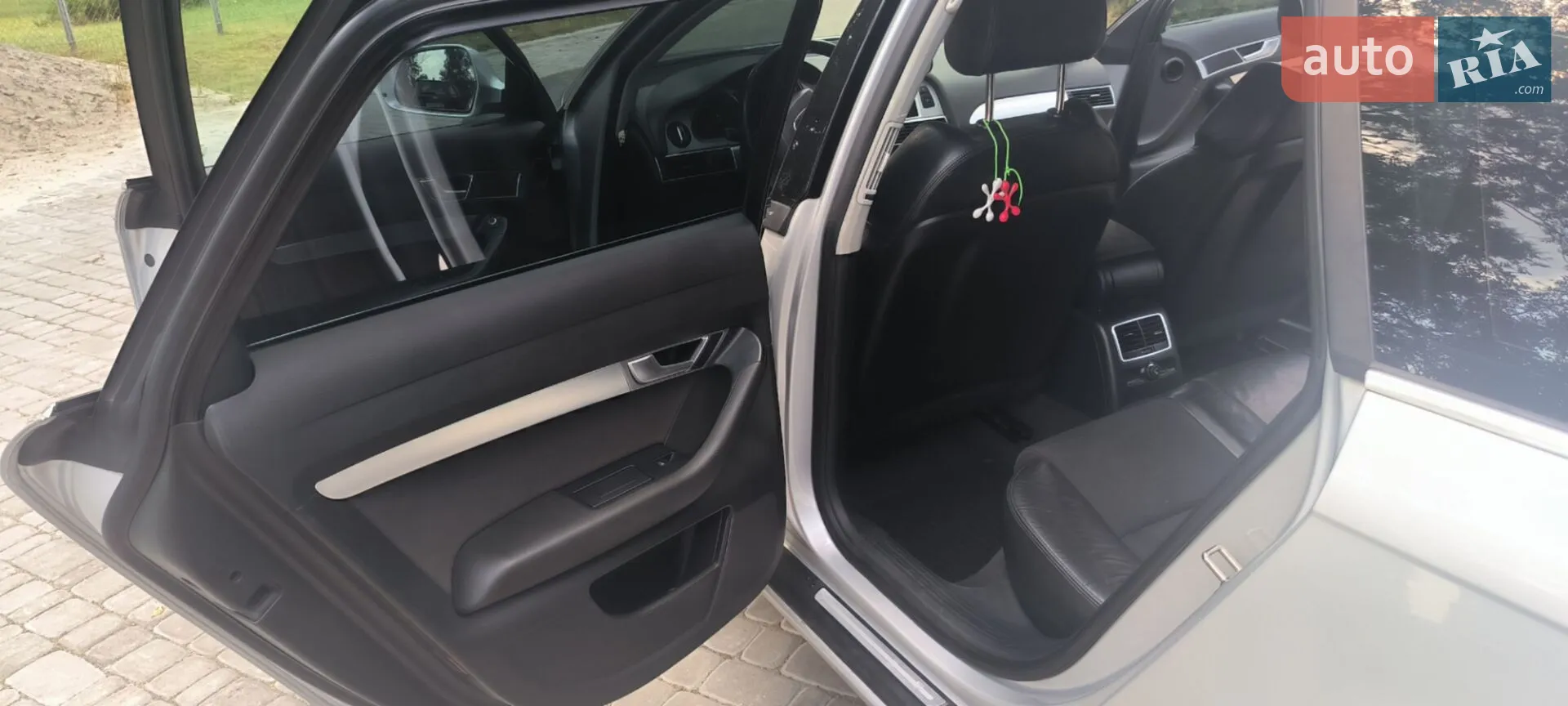 2010 Audi A6 - мініатюра 36