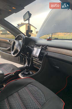 Универсал Audi A6 1998 в 