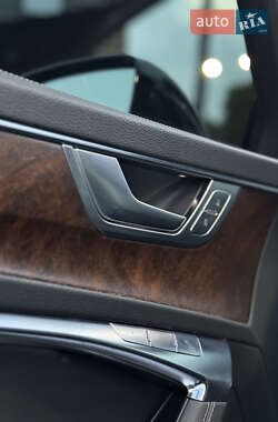 Седан Audi A6 2019 в 