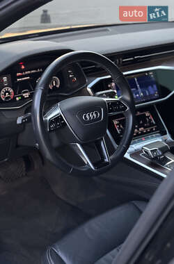 Седан Audi A6 2019 в 