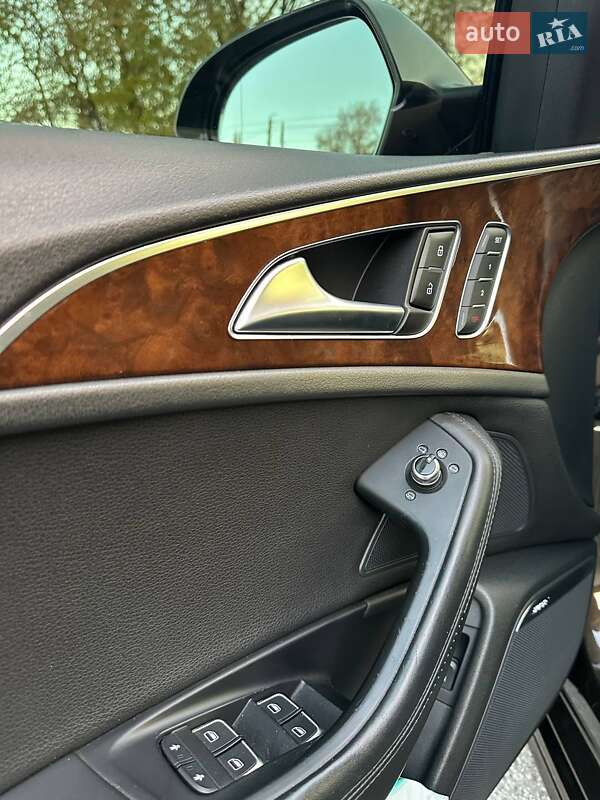 Универсал Audi A6 2012 в Запорожье