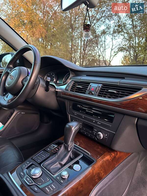 Универсал Audi A6 2012 в Запорожье
