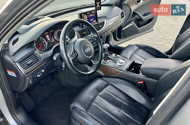 Седан Audi A6 2015 в 