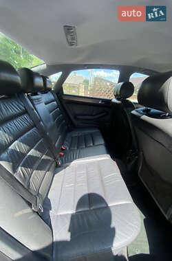 Седан Audi A6 2000 в 