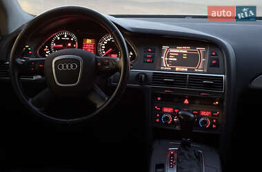 Седан Audi A6 2004 в 