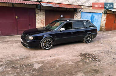 Універсал Audi A6 1996 в 