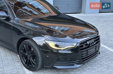 Седан Audi A6 2013 в 