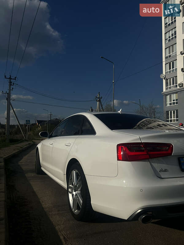 Седан Audi A6 2011 в Киеве