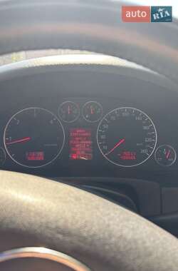 Універсал Audi A6 2004 в 