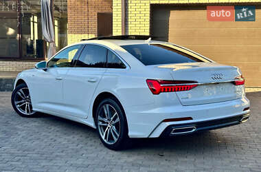 Седан Audi A6 2019 в 