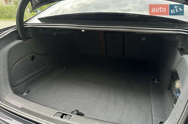 Седан Audi A6 2013 в 