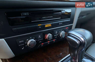 Седан Audi A6 2013 в 