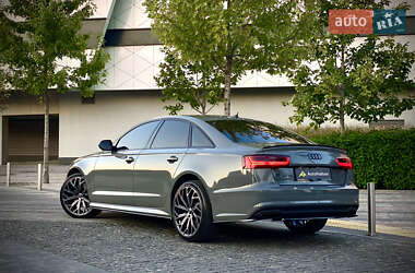Седан Audi A6 2016 в 