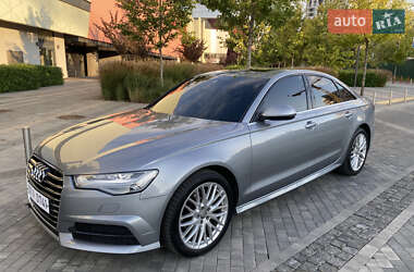 Седан Audi A6 2018 в 