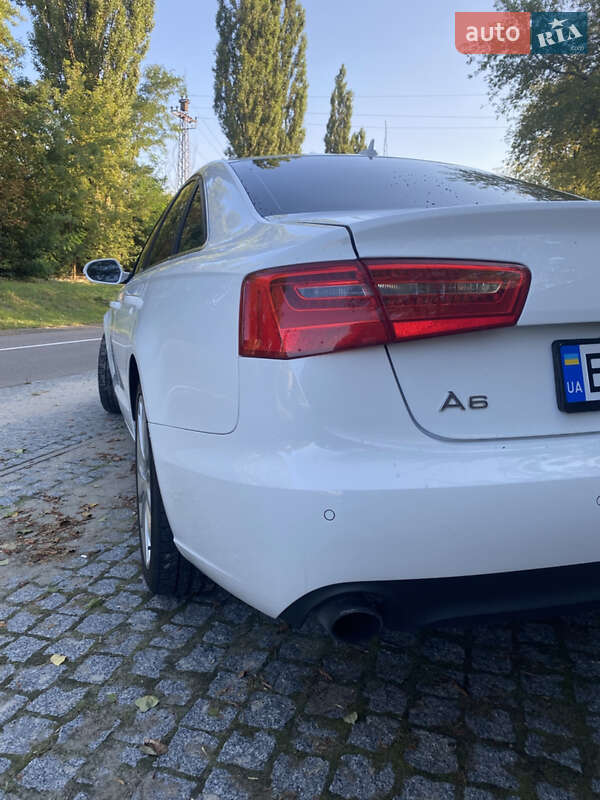 Седан Audi A6 2012 в Львове