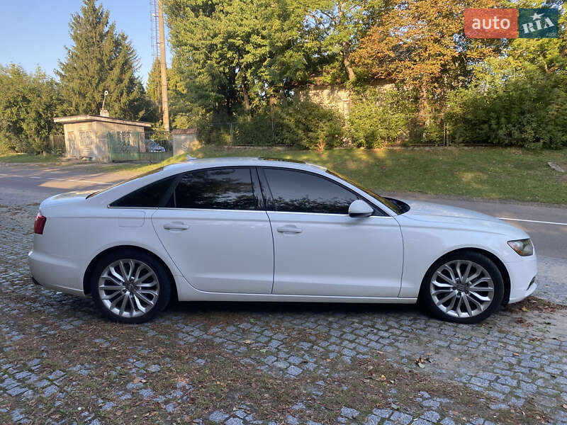 Седан Audi A6 2012 в Львове