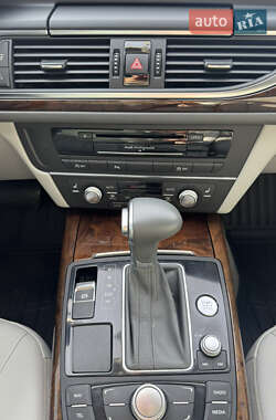 Седан Audi A6 2014 в 
