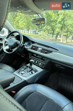 Седан Audi A6 2012 в 