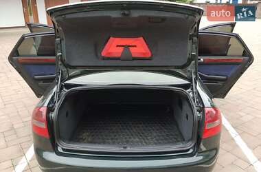 Седан Audi A6 2003 в 