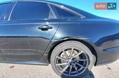 Седан Audi A6 2015 в 