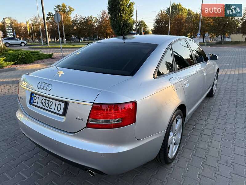 Седан Audi A6 2004 в Кременчуге