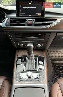 Седан Audi A6 2015 в 