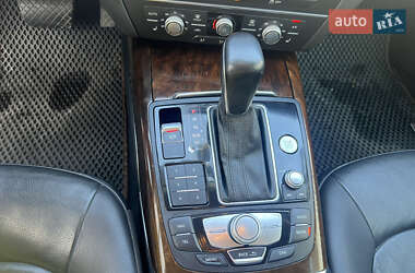 Седан Audi A6 2015 в 