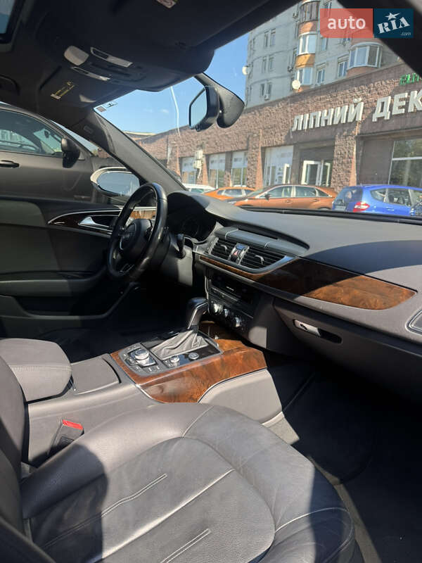 Седан Audi A6 2015 в Киеве