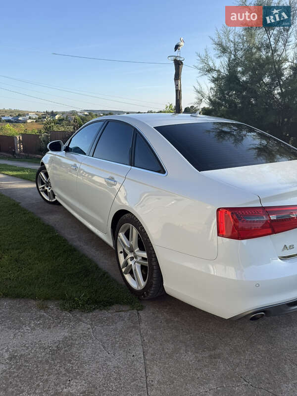Седан Audi A6 2014 в Гусятине
