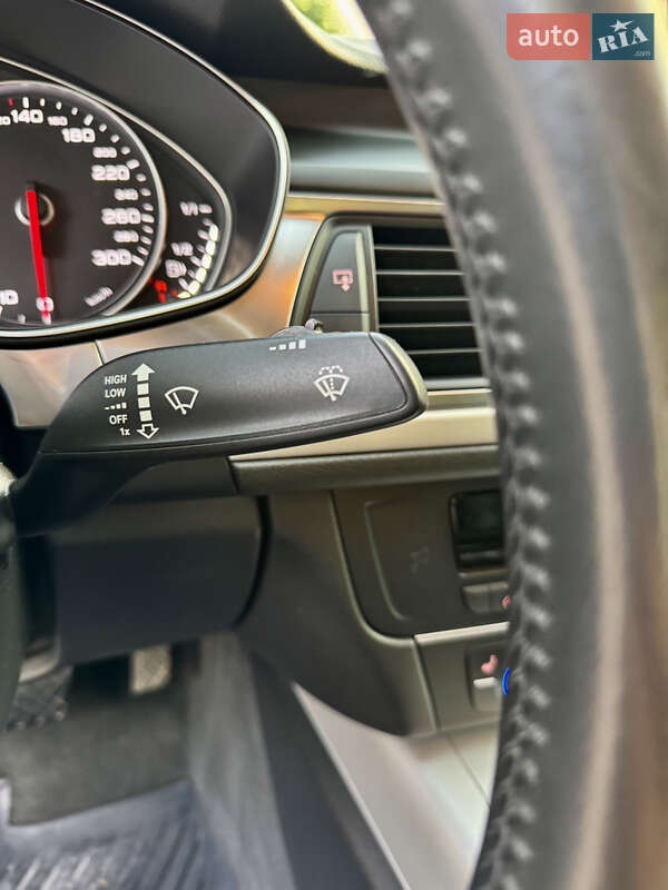 Седан Audi A6 2015 в Самборе