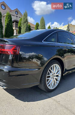 Седан Audi A6 2015 в 