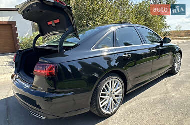Седан Audi A6 2015 в 