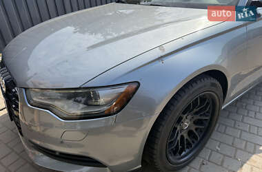 Седан Audi A6 2012 в 