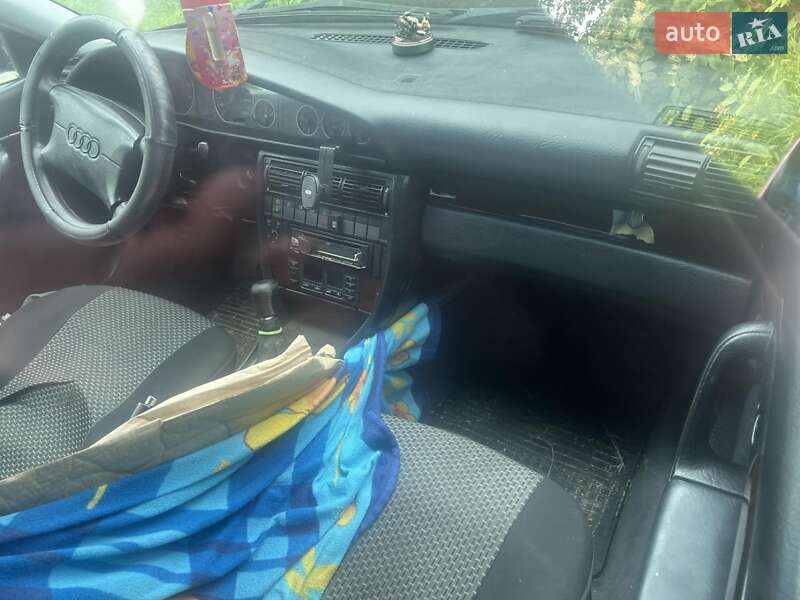 Седан Audi A6 1996 в Ярмолинцах