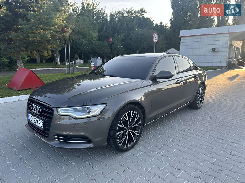 Седан Audi A6 2011 в Львове